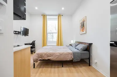 Gallery image of Weekly Stay For 2 Guest with Free Parking in Montréal