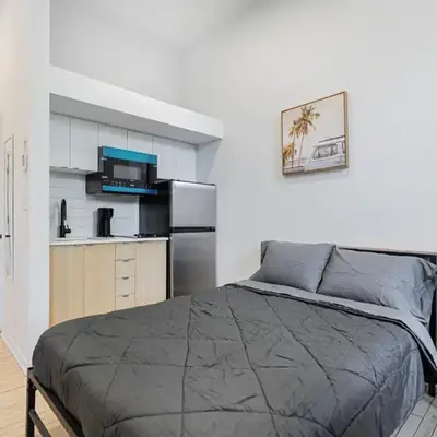 Studio pour 2 voyageurs- location par semaine avec un parking gratuit